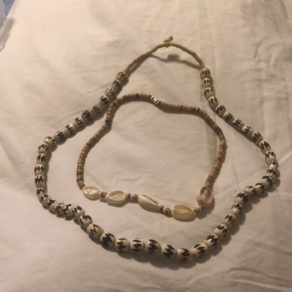 Set of two necklaces